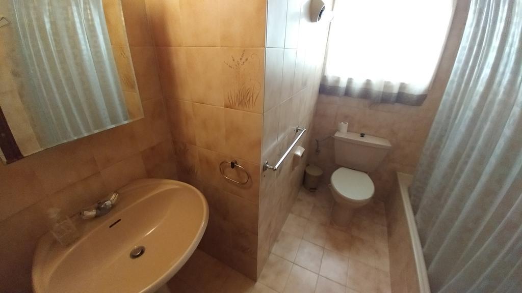 Sandy Beach Apartment 3 Вороклини Экстерьер фото